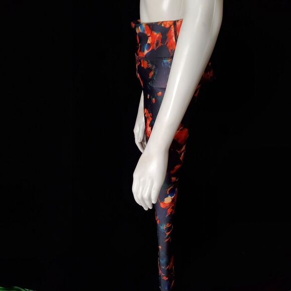 Joy Lab Black & Orange Floral Leggings (XS) - Picture 5 of 7